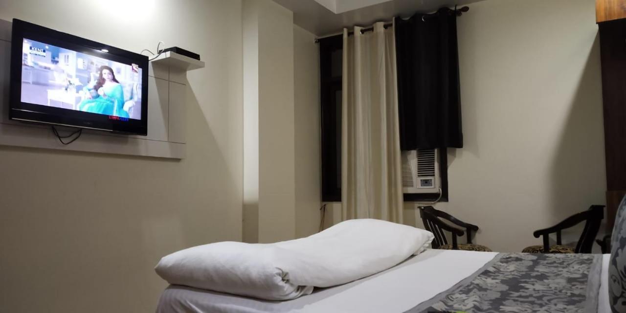 Adb Rooms Udhav Palace Nové Dillí Exteriér fotografie