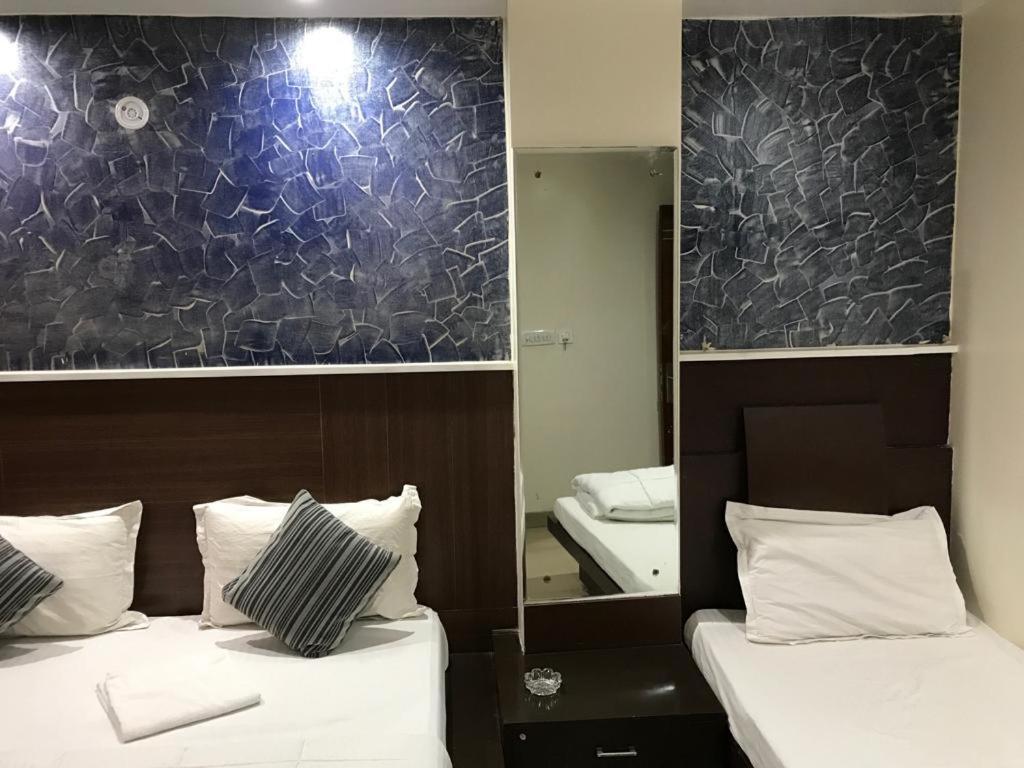 Adb Rooms Udhav Palace Nové Dillí Exteriér fotografie