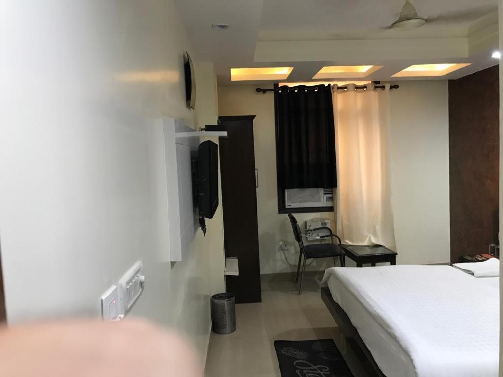 Adb Rooms Udhav Palace Nové Dillí Exteriér fotografie